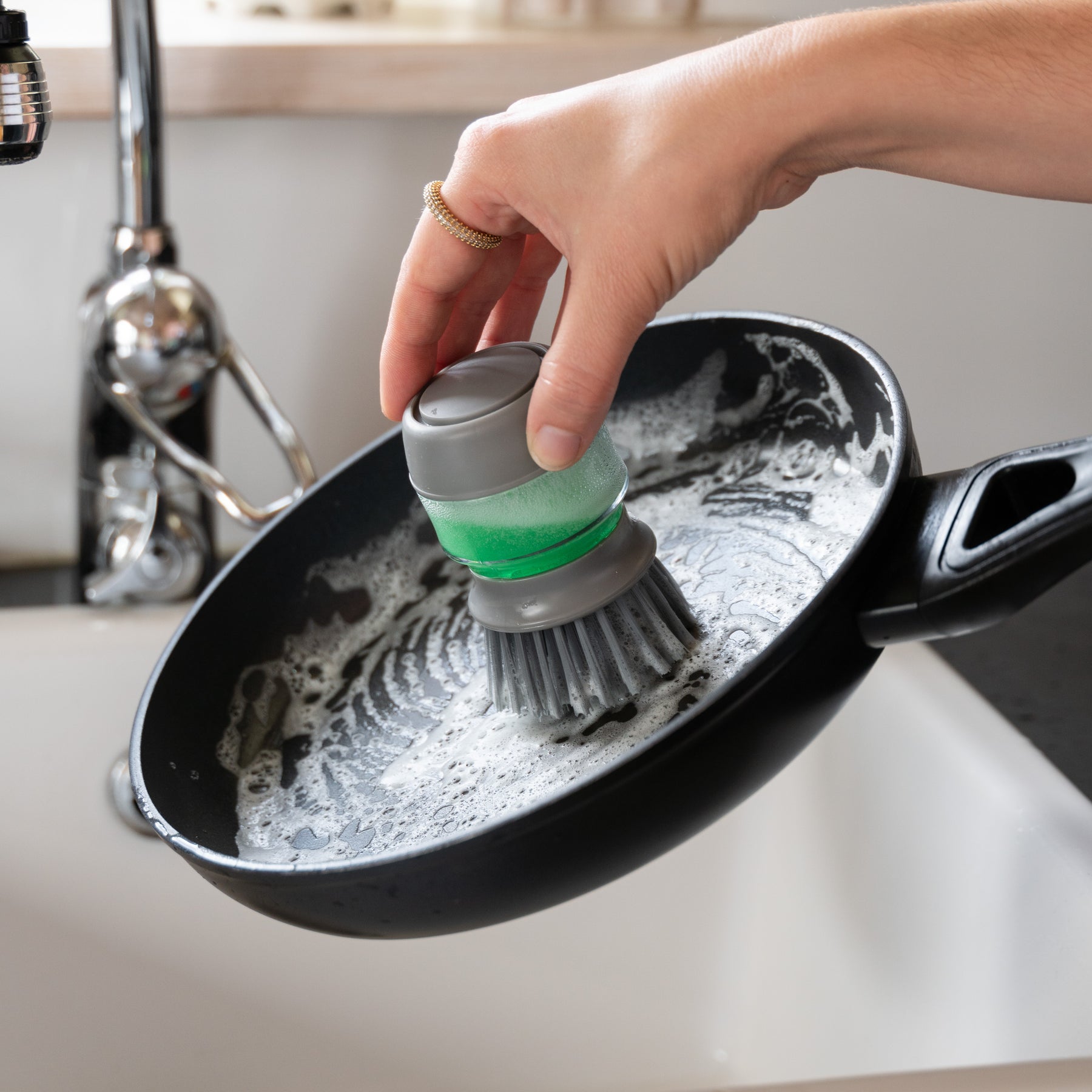 OXO Kitchen Brush - Cooks